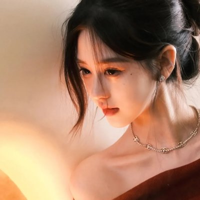 莺燕嬉春